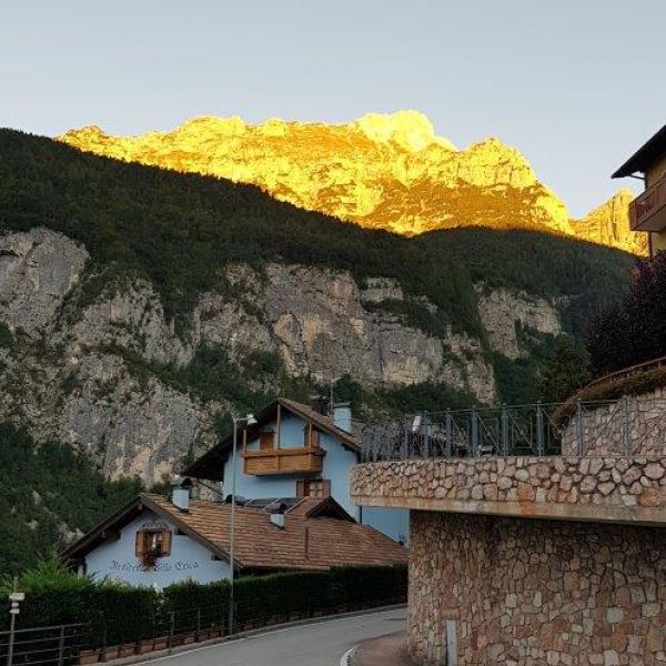 Wandern von Sdtirol zum Gardasee - ohne Gepck durch die Alpen