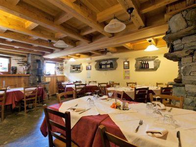 genusswandern aostatal posto tappa cuneaz restaurant