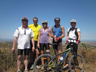Biken Radfahren Sardinien Kste am Meer Familie